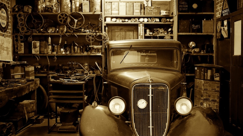 vitrine-REGUSSE-min_antique_auto_automobile_automotive_car_classic_equipment_fix-1169797